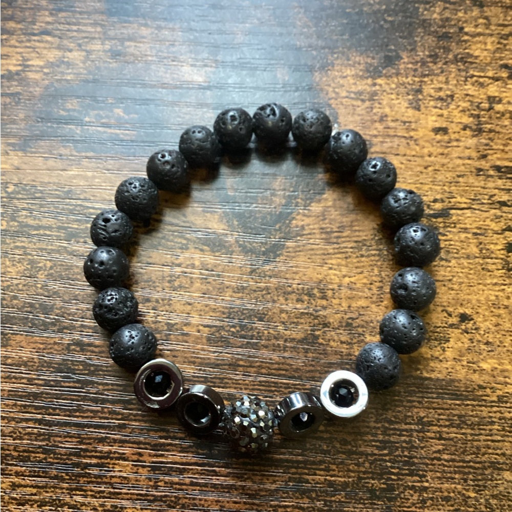 Bracelets - Picture 4 of 4